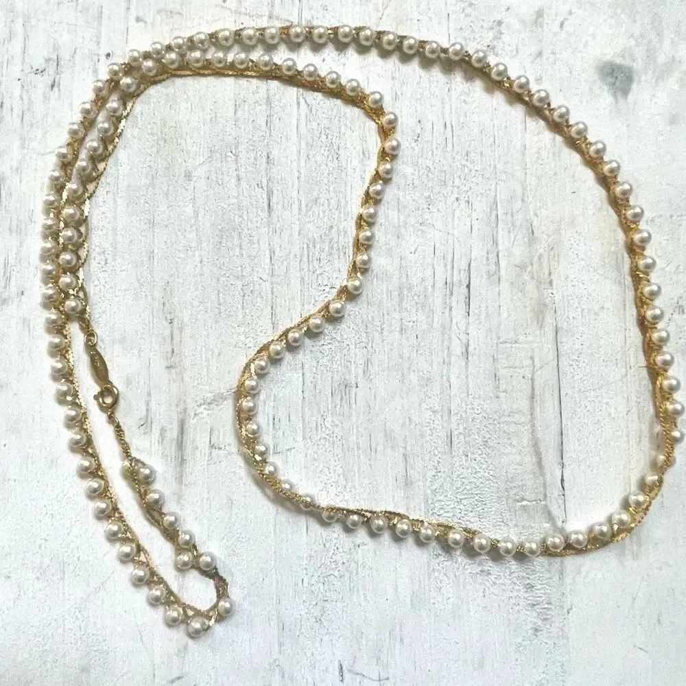Napier vintage gold tone and pearl necklace